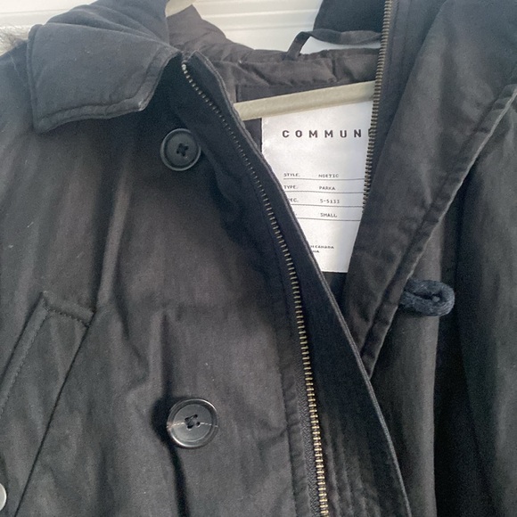 Aritzia Community Parka - Picture 3 of 9